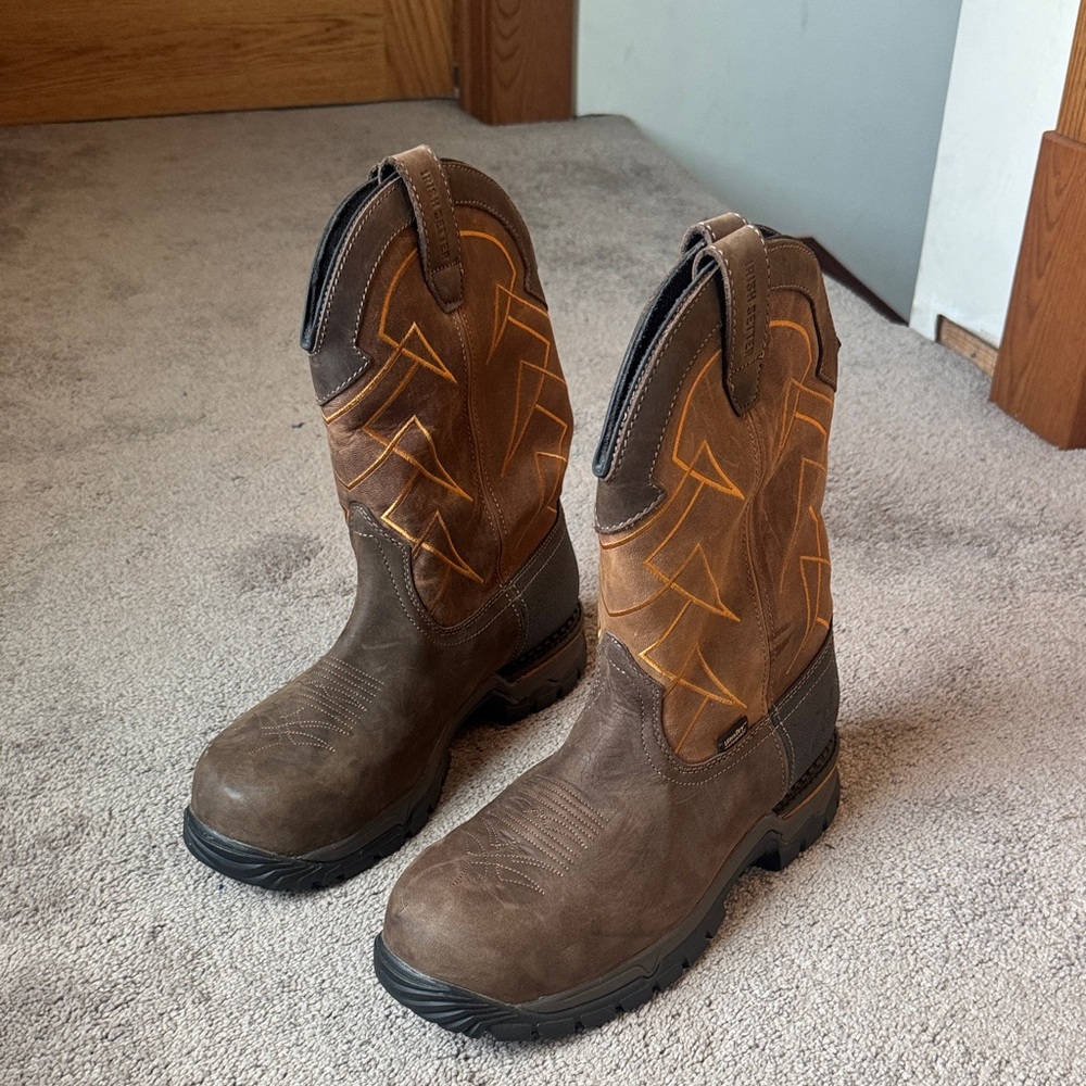 Irish Setter Two Harbors 11-Inch Waterproof Pull-On Work Boots SIZE 10.5